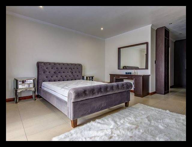 4 BEDROOM TOWNHOUSE FOR SALE IN BARTLETT